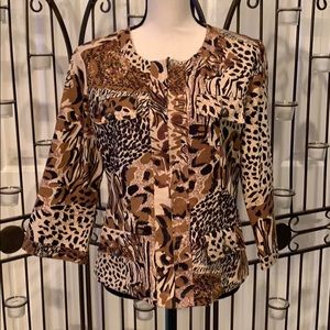 Animal print jacket with zipper front